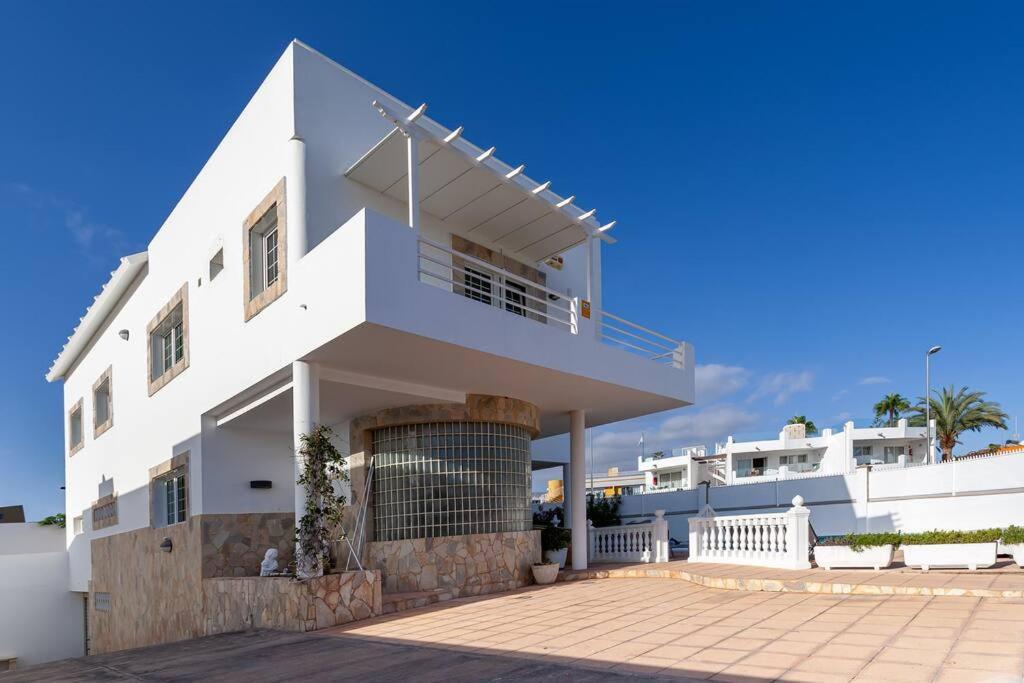 Villa Marlenghi With Private Pool San Bartolome de Tirajana  Exterior photo